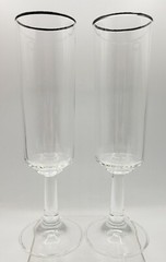 Pair of 8-1/4″H Champagne Flutes Clear Glass with Platinum Trim