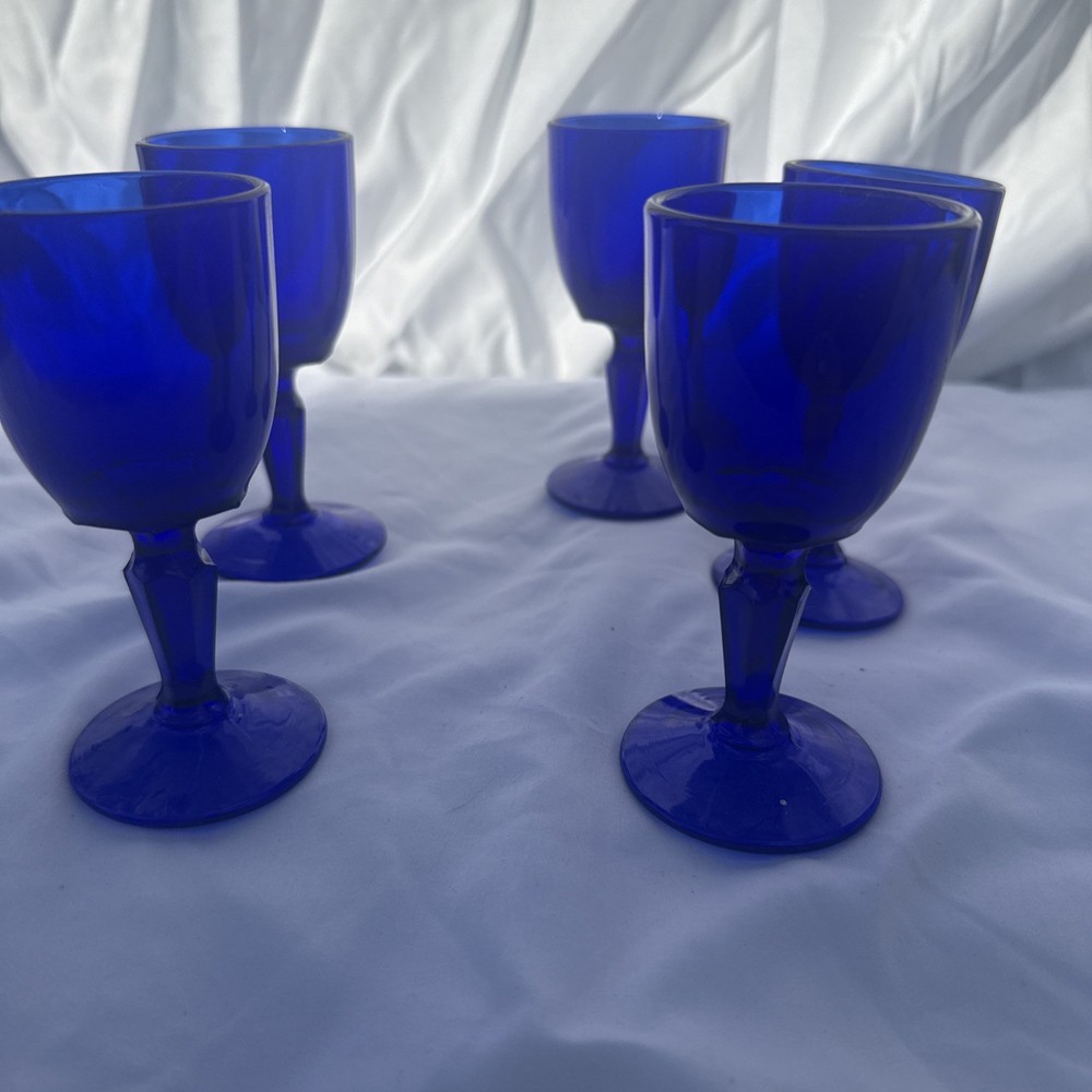 Set of (5) Hand Blown Cobalt Blue Holds 3 Oz Goblets Glasses 6″ X 2 1/2″ Wine