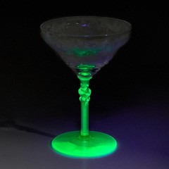 Vtg Deco Etched Green Vaseline Martini Champagne Wine 4 Glasses Iris Apfel Lot B