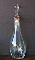 ELEGANT CLEAR WINE DECANTER WITH STOPPER UNKNOWN MAKER-R