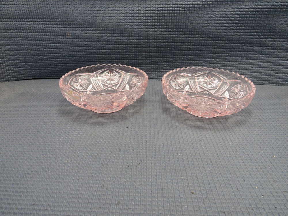 Imperial Glass Co. Mogul Variant Pink Set of 2 Small Fruit Bowls 4 5/8″ x 1 3/4″