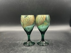 2 Hunter Green Libby Wine Glasses W/ Hand Painted Sea Turtles By Kelly Hunt 7”T