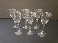6 Vintage Crystal Floral Etched Cordial Liqueur Glasses Twisted Stem 5″ Tall
