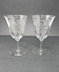 Set Of 2 Vintage Lenox Castle Garden Etched Crystal Wine Glasses
