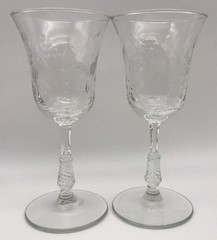 2 LIBBEY ROCK SHARPE DARTELLE 6″ WINE GLASSES Flowers Dots Lines (17-779A)