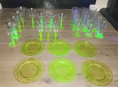 32 Piece Tiffin Etched Vaseline Glass Dinner Set – Lime Green Ribbed Stems RARE