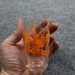 Vintage 1951 Welch’s Kids Cartoon Glass & Orange Parlor Scene Juice Tumblers