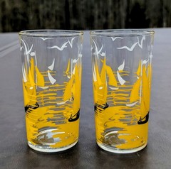 2 Vtg Yellow Sailboat Seagull Glass Drinkware Tumblers MCM Nautical USA Ex Cond