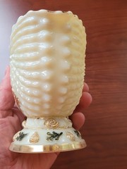 Nice Northwood Custard Glass Nautilus (Argonaut Shell) Hand Painted Spooner