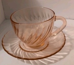 Vintage Arcoroc France Glassware Rosaline Pink Swirl Tea Coffee Cup And Saucer