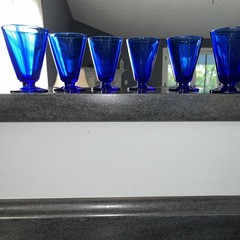 6 Glasses Cobalt Dark Blue Bar Ware Dessert Beverages Sherry Cordial 3oz.VTG