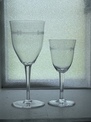 Set Of 2 Kosta Crystal Wine Glass Goblet Etch “Svenska No.185” Swedish 1920s-30s