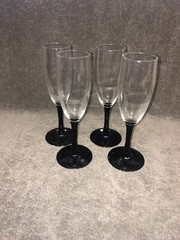 CHAMPAGNE FLUTES BLACK STEM CLEAR BOWL – 7-3/4″ HEIGHT SET OF 4