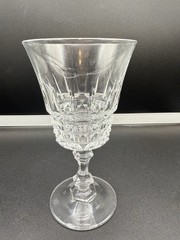 Vintage Cristal d’Arques-Durand Tuileries Villandry 4 Oz 5.25″ Wine Glass France