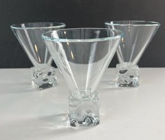 Melting Ice Cube Stem Martini Glasses 4.75″ Tall 6 oz Set Of 3 Vintage