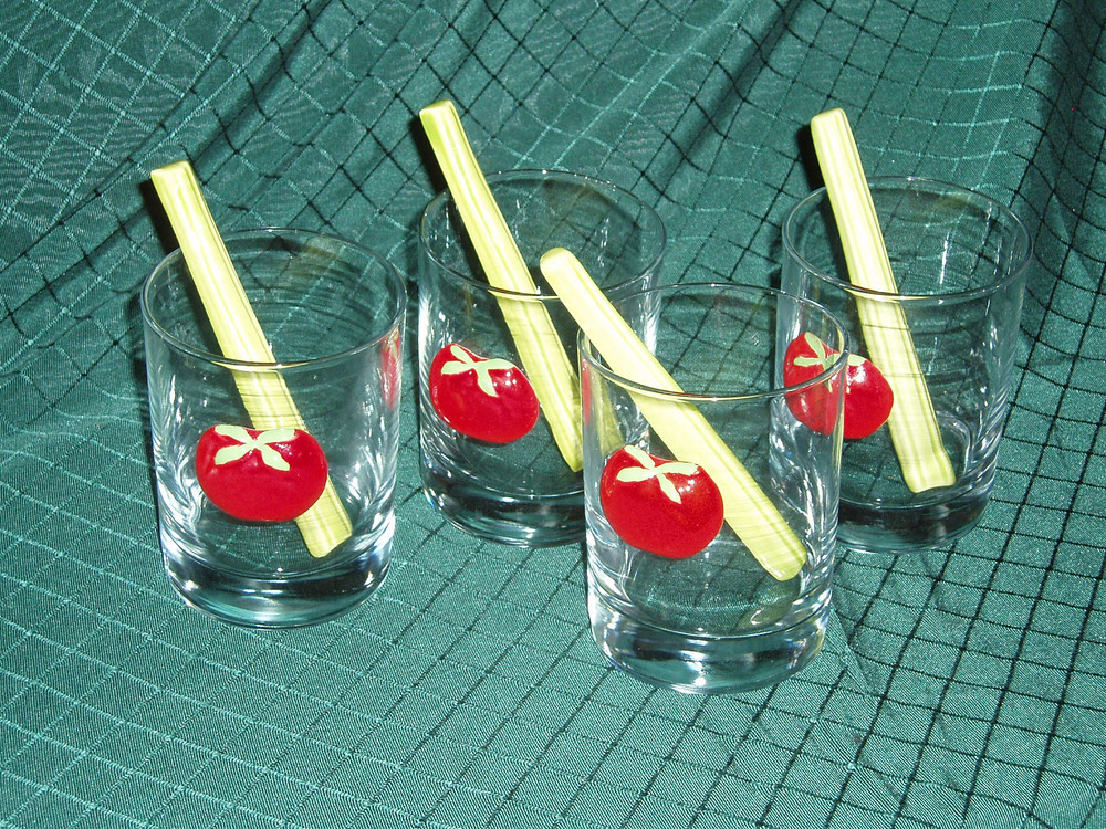 Four Vintage H J Stotter Bloody Mary Glasses with Celery Stirrers