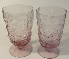 2 Crinkled Pink Glasses Morgantown Seneca Driftwood 12 oz Footed Tumblers VTG