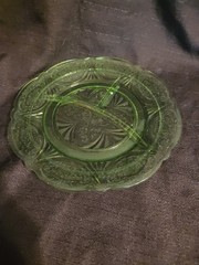 Hazel Atlas Glass Uranium Green Royal Lace Divided Dinner Plate Depression