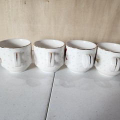 Grace Fine Porcelain Christmas Snowman Mugs Set of 4 Gold Rim 3.5″ Holiday Cups