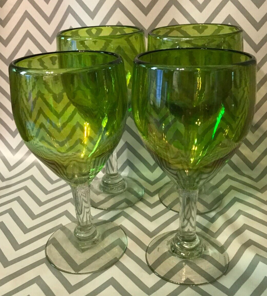 HAND BLOWN ~ IRIDESCENT GREEN WINE GLASS SET OF 4 ~ 7″ TALL