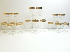 18 Pc Gold Encrusted Floral Band Goblet Champagne Cordial Glass Vintage MCM Lot