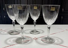 Set of 4 Luminarc 10.5 oz. Footed Wine/Water Goblets