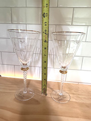 2 Bella Lux Wine Glass Champagne Flute Optic Paneled Air Twist Stem Gold Rim NWT