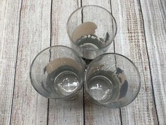 Sakura Warren Folk Art Cows Set of 3 Glass Tumblers 16oz