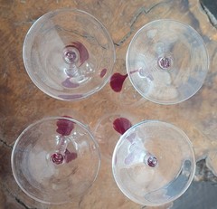 Pier 1 Hand Blown Wine Glasses Red Laced Ribbon Stem 9″ Set Of 4