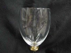 Luminescence L1U1, Gold Wafer on Stem: Water or Wine Goblet (s), 9 1/8″ Tall