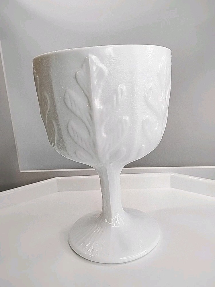 VTG F.T.D. 1975 MILK GLASS CHALICE GOBLET, CANDY w/ OAK LEAF PATTERN WHITE EUC