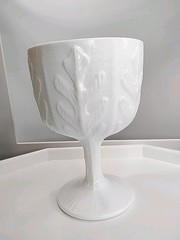 VTG F.T.D. 1975 MILK GLASS CHALICE GOBLET, CANDY w/ OAK LEAF PATTERN WHITE EUC