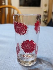 Vintage Boscul Red & White Dahlia Autumn Peanut Butter 5″ Water Drinking Glass