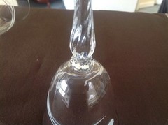 New 8 OSCAR de la RENTA CRYSTAL CARVED WATER / WINE GLASSES Hight 8 1/4″