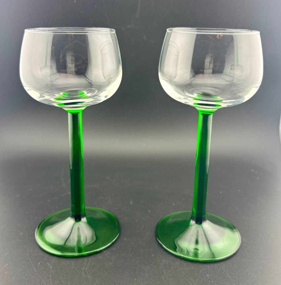 Vintage Luminarc Green Stem Rhine Wine Glasses 6 1/2” France Emerald Set of 2