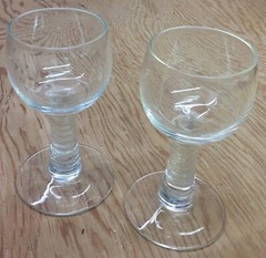 Vintage MCM Cordial Glasses Set Of 2 Beehive Stem Ribbed Clear 4″ H 1.75″ D