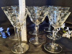 Set of 8 Cool 1955 MCM Cut Glass «Carlton Dots» 6 Wine, 2 Aperitif Glasses
