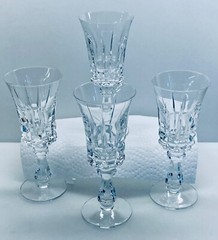 4 CRYSTAL WATER WINE BLOCK BASE GLASSES GOBLETS GR84 GARDEN COCKTAIL PARTY