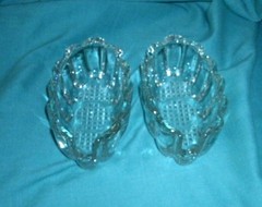 A PAIR OF VINTAGE PRINCESS HOUSE CRYSTAL SPOON REST’ VG