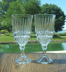 2 Fostoria Heritage Footed Iced Tea / Water Glasses 7.25″ x 3.25″ 10oz.