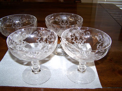 ANTIQUE HIGH QUALITY ETHCHED CRYSTAL FOOTED CHAMPAGNE COUPES: SET OF 4