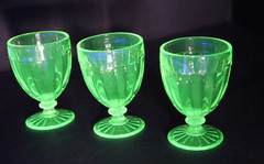 VTG Uranium Glass Footed Cups Set of 3 Green Depression Glass Egg Cups