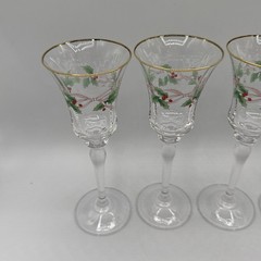 Mikasa Ribbon Holly Wine Glasses – Set Of 4 – 8.75″ Tall