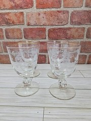 Vintage Libbey Wine Glasses Etched Frosted Roses Lot of 4