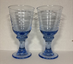 LIBBEY SIRRUS LIGHT BLUE RIBBED GLASS WATER WINE GOBLETS SET OF 2