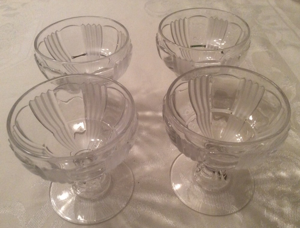 4 – FOSTORIA GLACIER CHAMPAGNE SHERBET GLASSES, Vintage