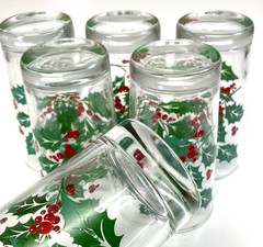 Vtg. 7pc, Indiana Glass Christmas Holly Berries Tumblers, 5.25″, 10oz. Free Ship
