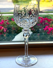 Rogaska Gallia Crystal Balloon Wine Water Glass Etched Floral Slovenia 8″ Tall