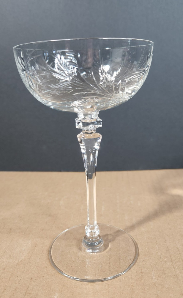 Mirabelle by Tiffin Franciscan Tall Champagne/Sherbet 6 1/4″