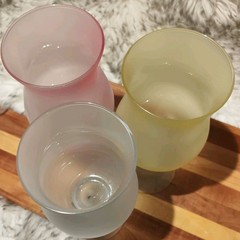 3 Libbey Wine Glass Vintage Pastel Colors Frosted Glass Goblet With Z Stem
